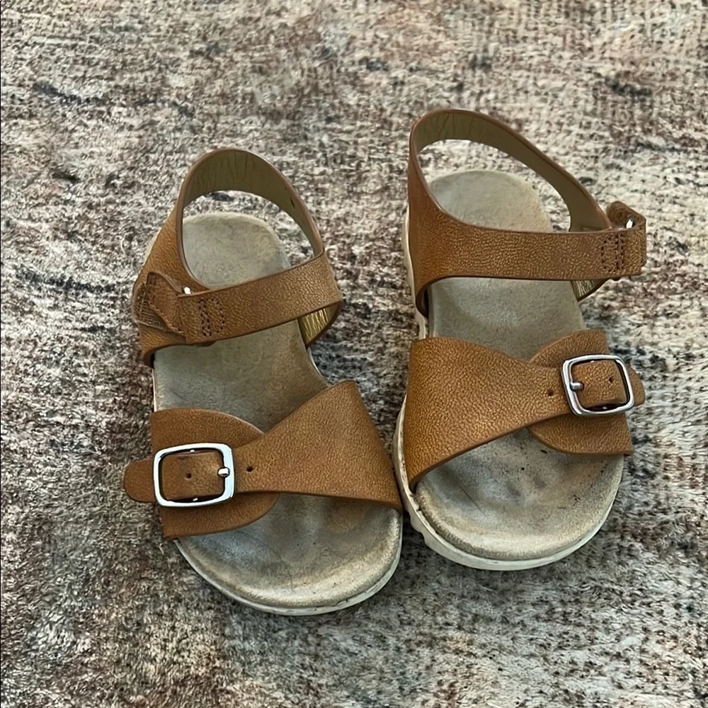 Cat & Jack Brown Sandals Size 6 - Picture 1 of 2